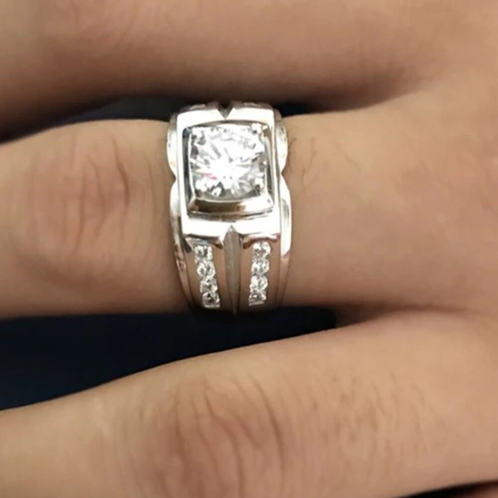 🆕 Stunning Lg. Men's 2.50 CTW. Diamond Ring, Stamped 925 Sterling Silver 🆕 - Picture 9 of 10